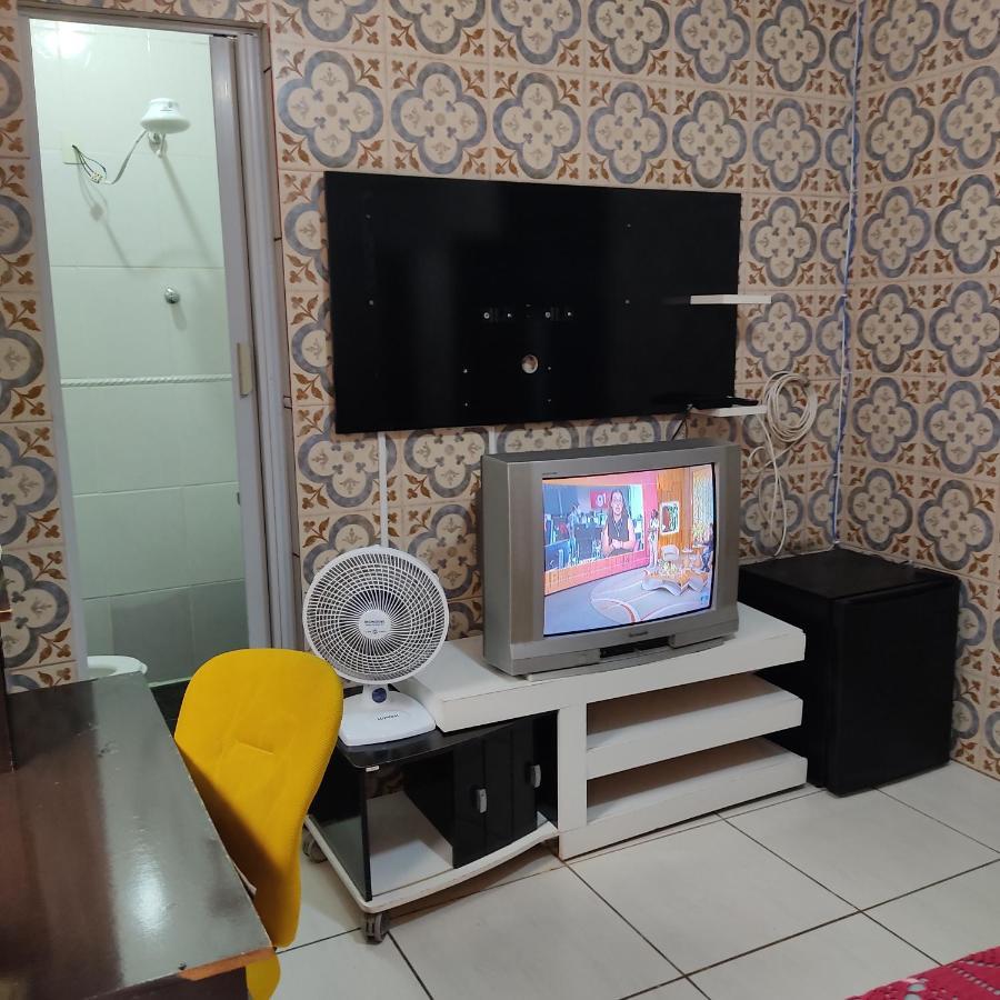 Hostel Trem Di Durmi เบโลโอรีซอนชี ภายนอก รูปภาพ