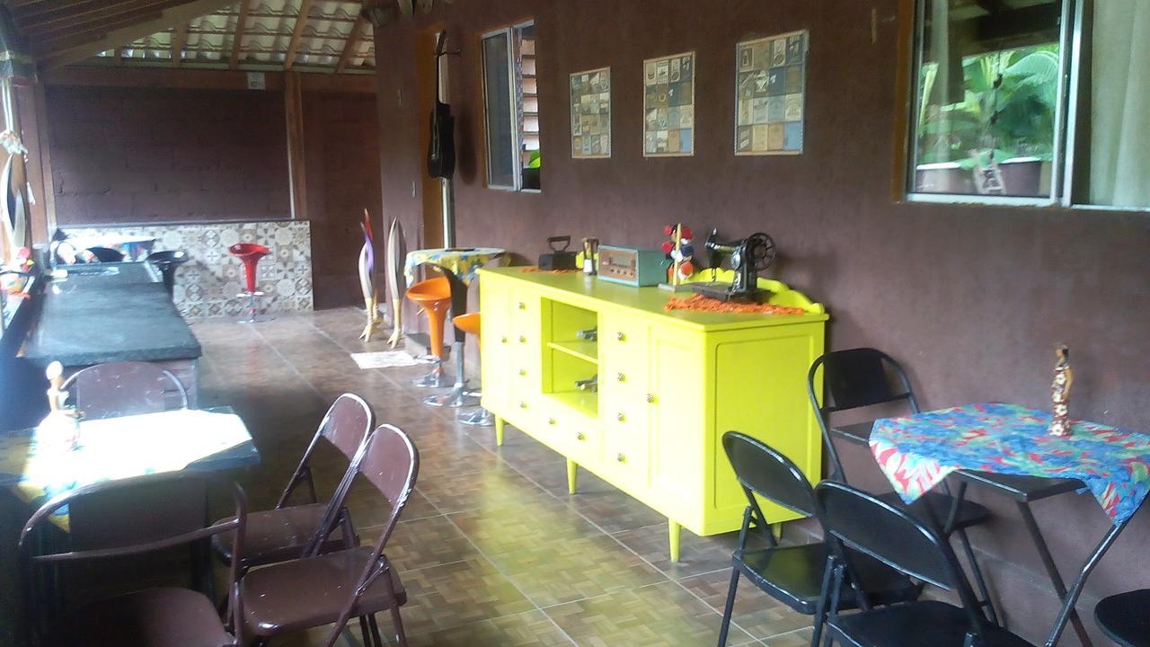 Hostel Trem Di Durmi เบโลโอรีซอนชี ภายนอก รูปภาพ